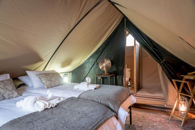 bundox explorers camp tent interior